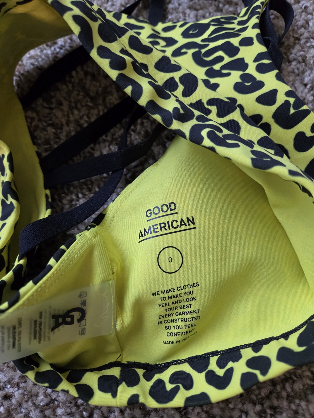 Good American Neon Leopard Workout Set - Picture 6 of 6